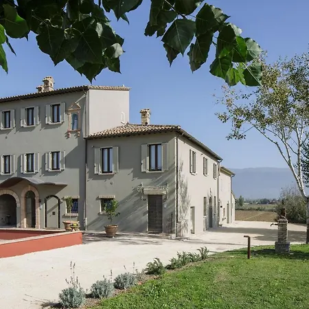 Apart-hotel Seipetali Cannara