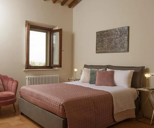 Ξενοδοχείο με διαμερίσματα Seipetali 4*